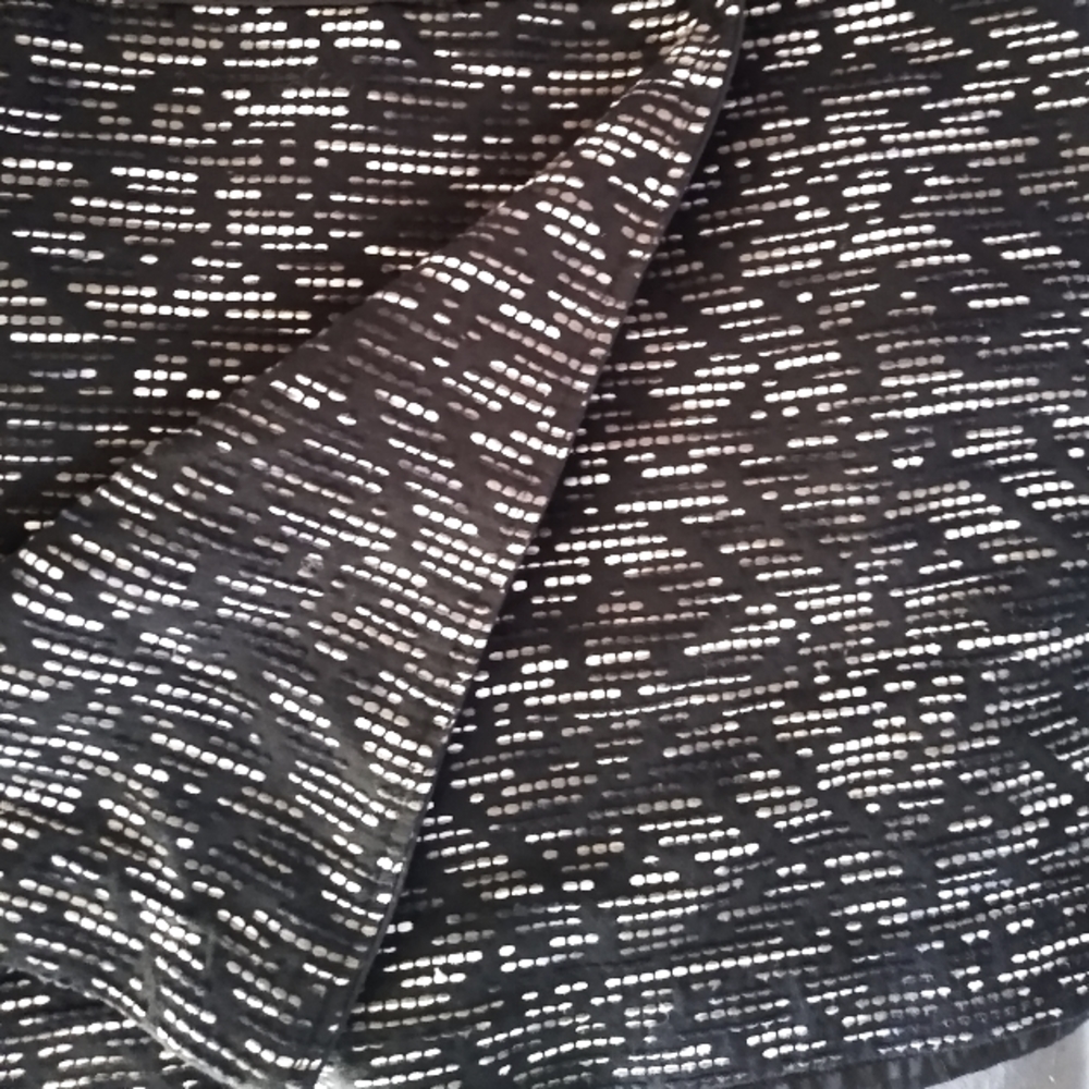 Mini skirt - Picture 2 of 3